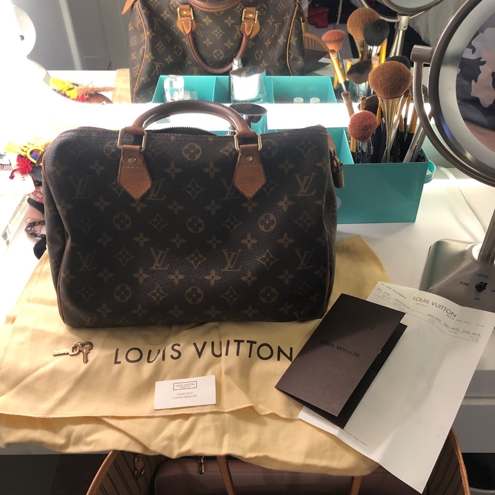 Louis Vuitton Speedy 30